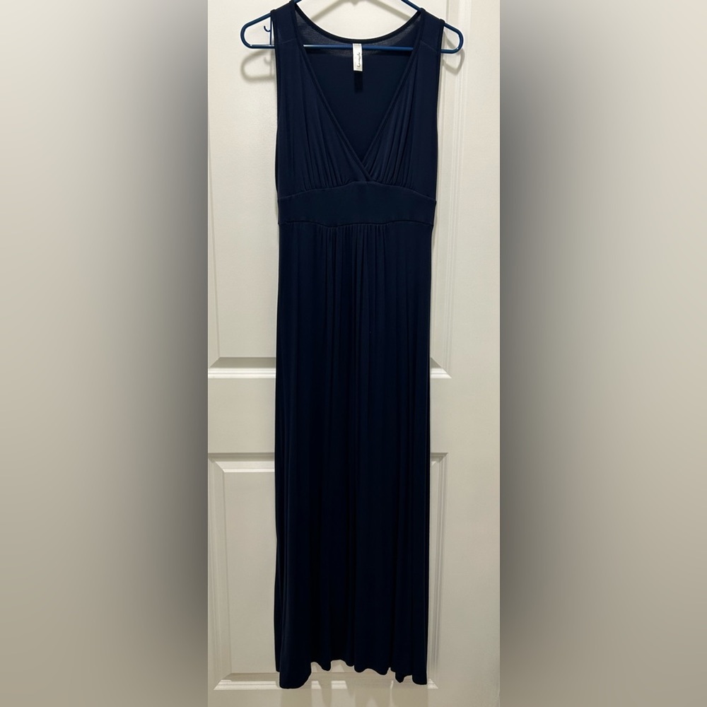 Loveappella V-Neck Jersey Maxi Dress